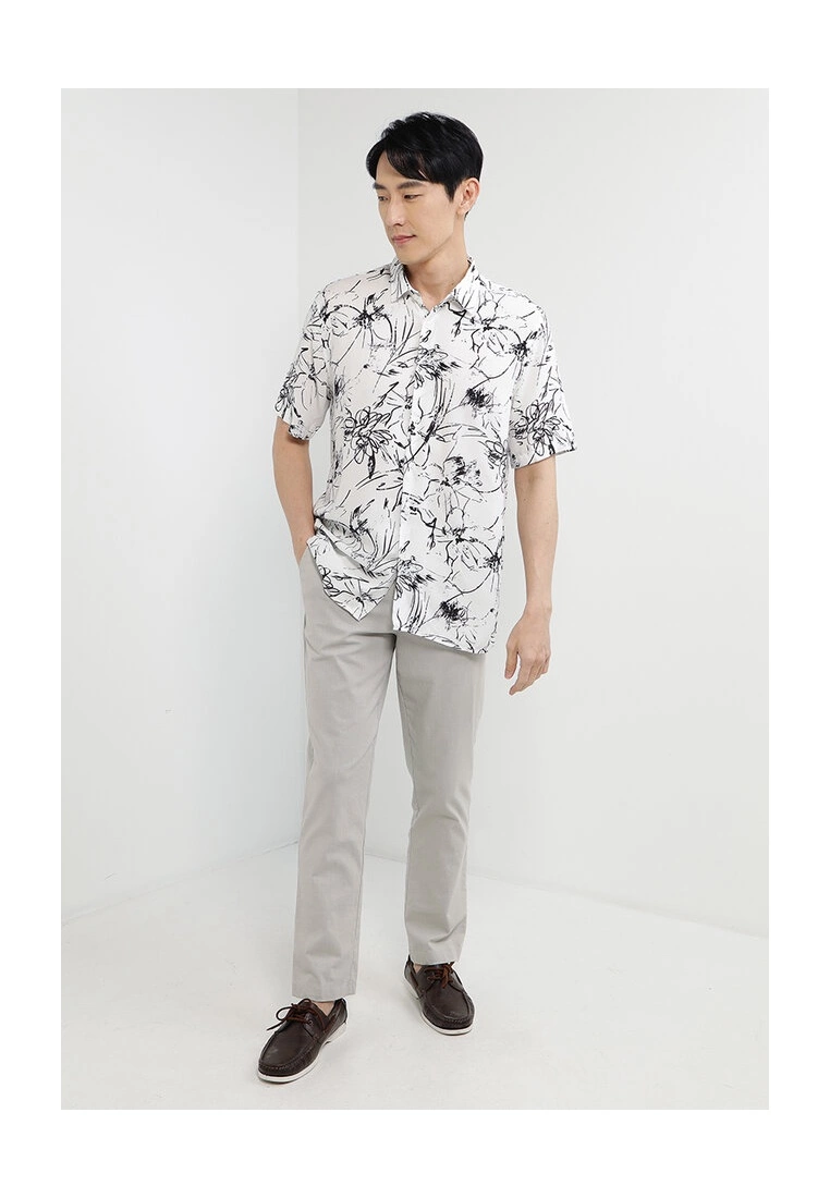 LC WAIKIKI Standard Fit Poplin Men's Shirt 6 LC WAIKIKI Standard Fit Poplin Men's Shirt - Image 4