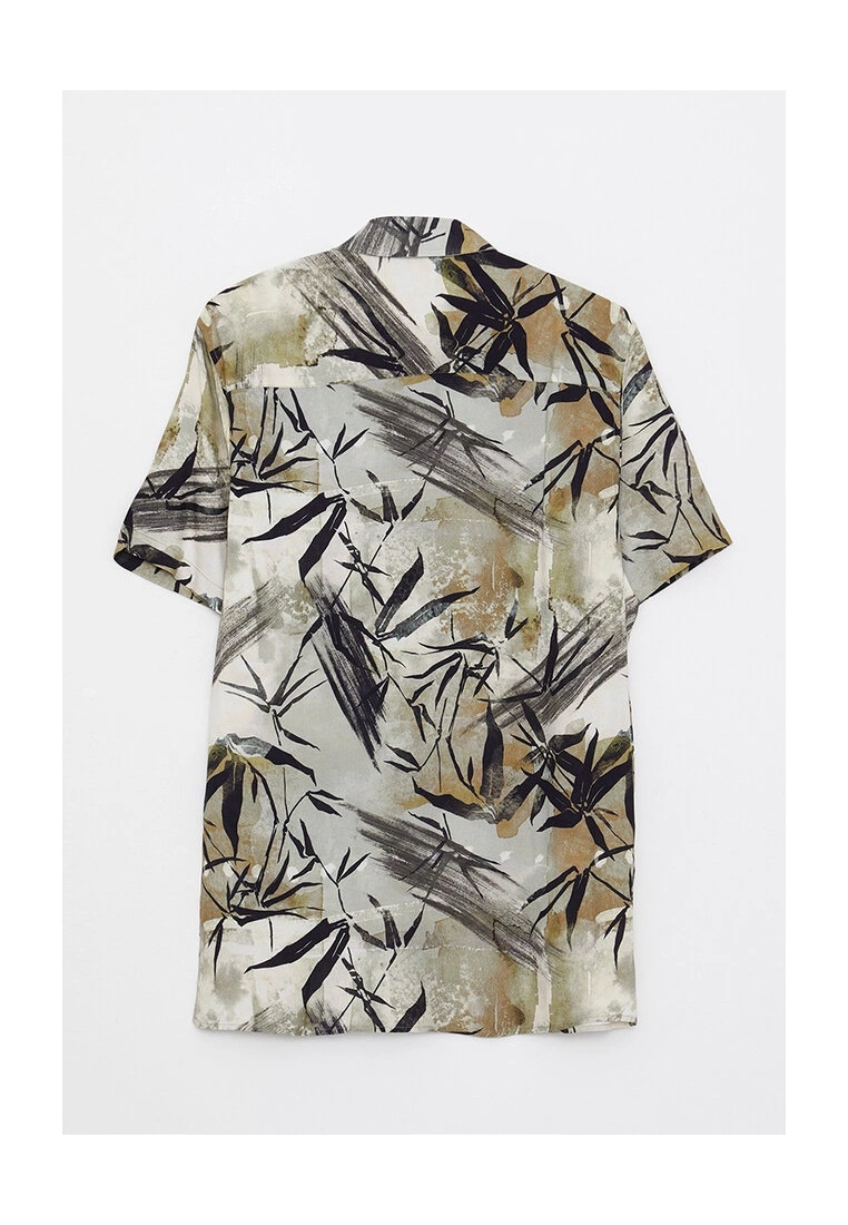 LC WAIKIKI Slim Fit Patterned Poplin Shirt 8 LC WAIKIKI Slim Fit Patterned Poplin Shirt - Image 6