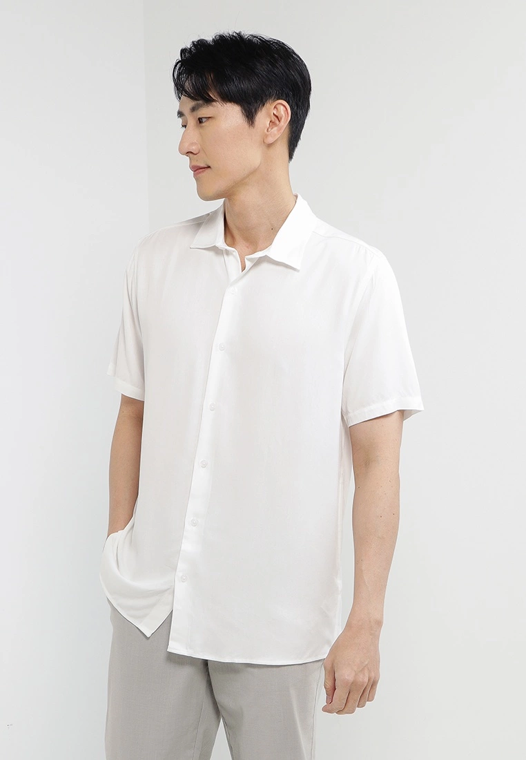 LC WAIKIKI Standard Fit Short Sleeve Men's Shirt 3 LC WAIKIKI Standard Fit Short Sleeve Men's Shirt