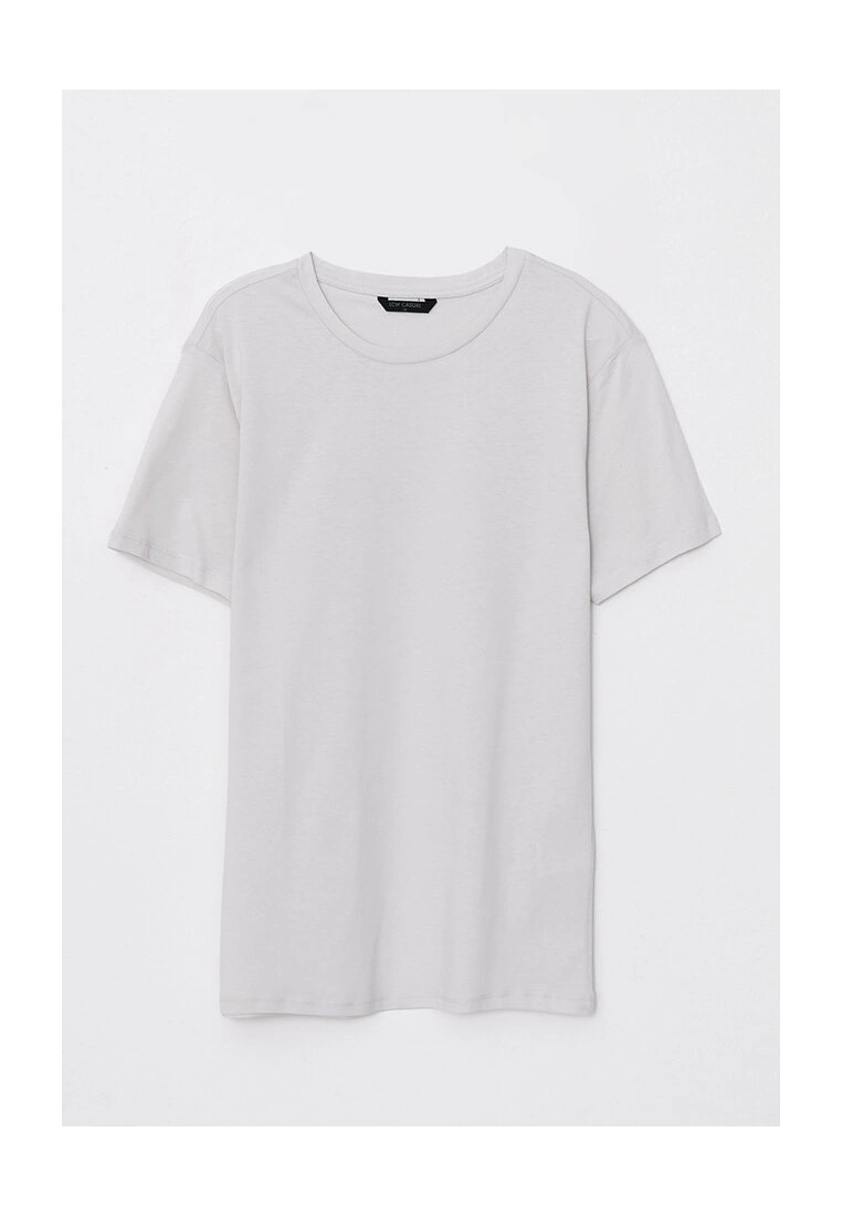 LC WAIKIKI Basic Cotton Men's T-Shirt 7 LC WAIKIKI Basic Cotton Men's T-Shirt - Image 5