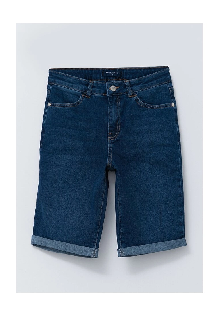 LC WAIKIKI Slim Fit Women's Denim Shorts 7 LC WAIKIKI Slim Fit Women's Denim Shorts - Image 5