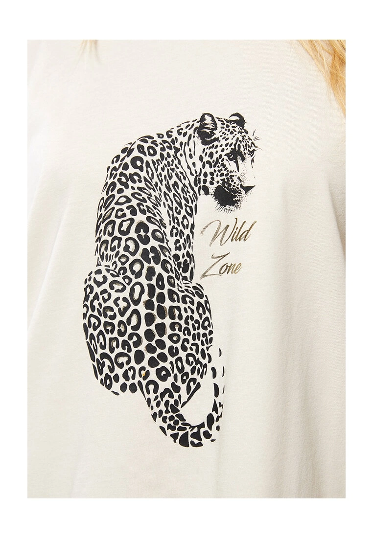 LC WAIKIKI Crew Neck Printed Cotton Women T-Shirt 5 LC WAIKIKI Crew Neck Printed Cotton Women T-Shirt - Image 3