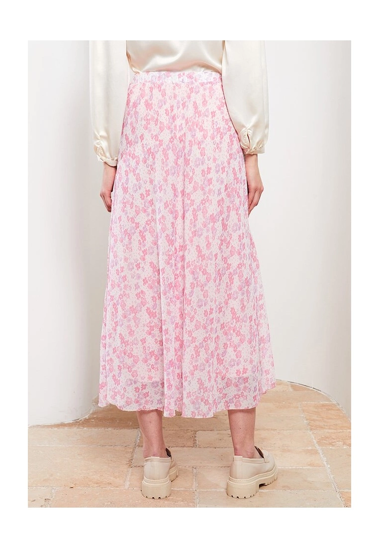 LC WAIKIKI Elastic Waist A-Line Chiffon Skirt 4 LC WAIKIKI Elastic Waist A-Line Chiffon Skirt - Image 2