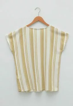 LC WAIKIKI Crew Neck Striped Short Sleeve Viscose Women's Blouse 12 LC WAIKIKI Crew Neck Striped Short Sleeve Viscose Women's Blouse -LC WAIKIKI popular shop lc waikiki 0473 2903236 5