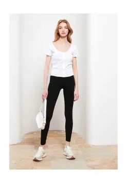 LC WAIKIKI U Neck Straight Cotton Women T-Shirt -LC WAIKIKI popular shop lc waikiki 0488 8943226 4