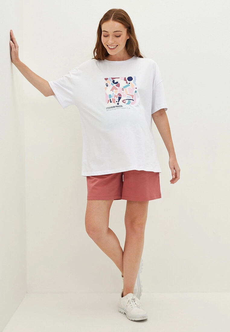 LC WAIKIKI Elastic Waist Straight Pocket Detailed Maternity Shorts 3 LC WAIKIKI Elastic Waist Straight Pocket Detailed Maternity Shorts