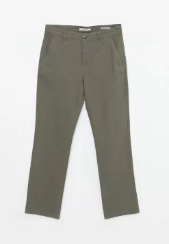LC WAIKIKI Wide Fit Men's Chino Trousers 12 LC WAIKIKI Wide Fit Men's Chino Trousers -LC WAIKIKI popular shop lc waikiki 0547 9213236 5