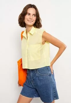 LC WAIKIKI Front Button Closure Plain Sleeveless Poplin Women's Shirt -LC WAIKIKI popular shop lc waikiki 0560 9713236 3