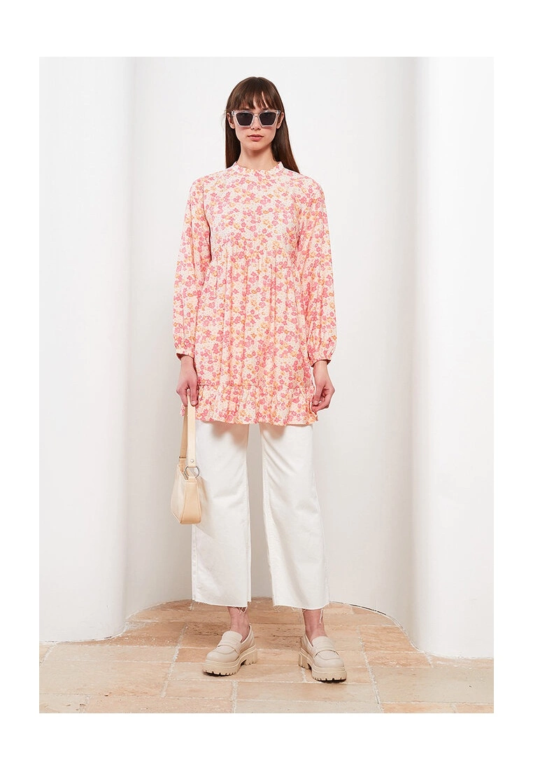 LC WAIKIKI Classic Collar Long Sleeves Women Blouse 6 LC WAIKIKI Classic Collar Long Sleeves Women Blouse - Image 4