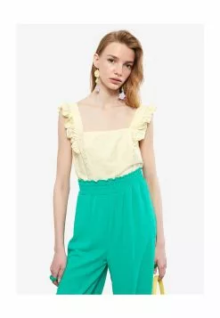 LC WAIKIKI Square Collar Embroidery Top