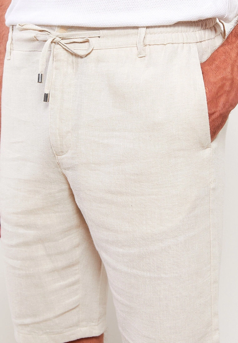 LC WAIKIKI Slim Fit Binding Detail Men's Shorts 5 LC WAIKIKI Slim Fit Binding Detail Men's Shorts - Image 3