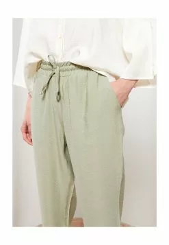 LC WAIKIKI Comfortable Fit Straight Trousers 10 LC WAIKIKI Comfortable Fit Straight Trousers -LC WAIKIKI popular shop lc waikiki 0573 5583226 3