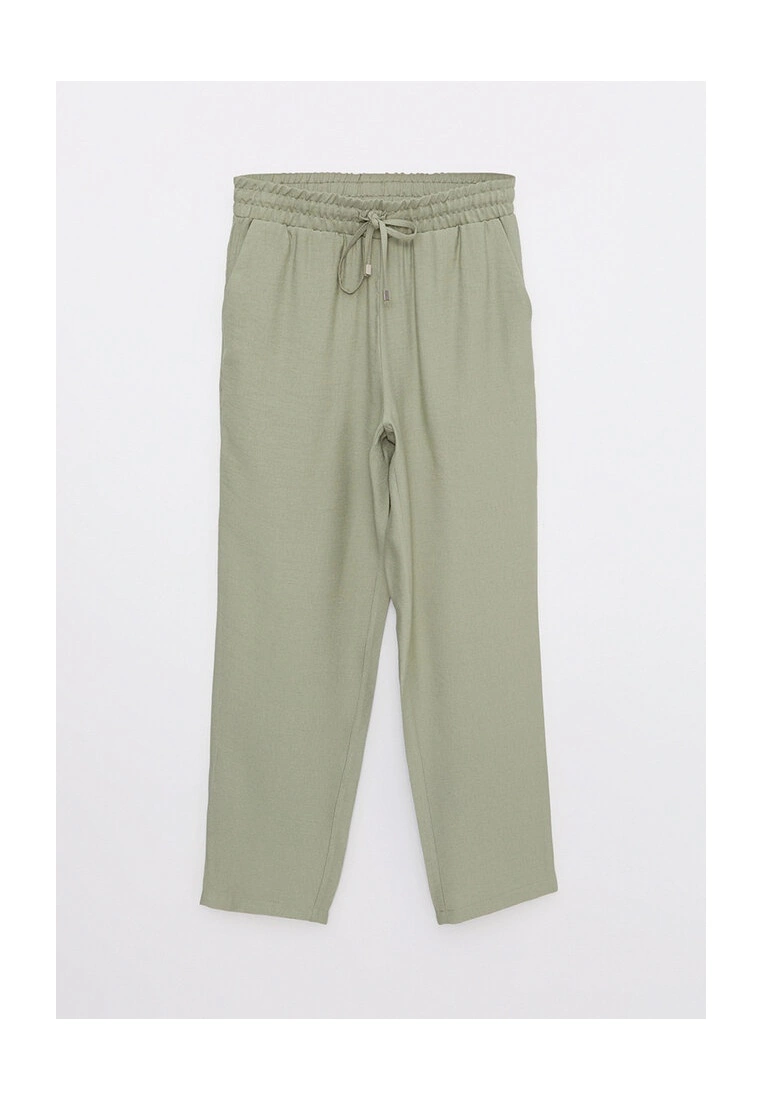 LC WAIKIKI Comfortable Fit Straight Trousers 7 LC WAIKIKI Comfortable Fit Straight Trousers - Image 5