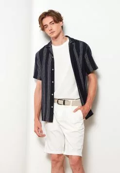 LC WAIKIKI Slim Fit Gabardine Men's Shorts -LC WAIKIKI popular shop lc waikiki 0575 0813236 2