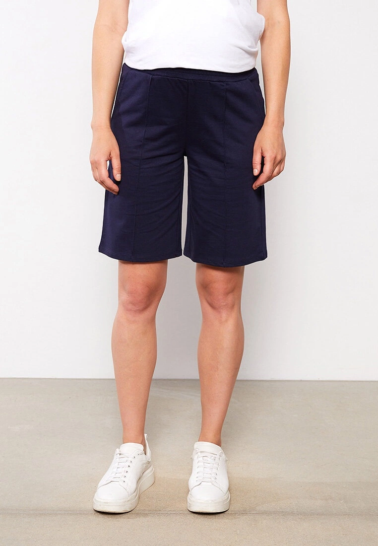 LC WAIKIKI Elastic Waist Straight Pocket Detailed Maternity Shorts 6 LC WAIKIKI Elastic Waist Straight Pocket Detailed Maternity Shorts - Image 4