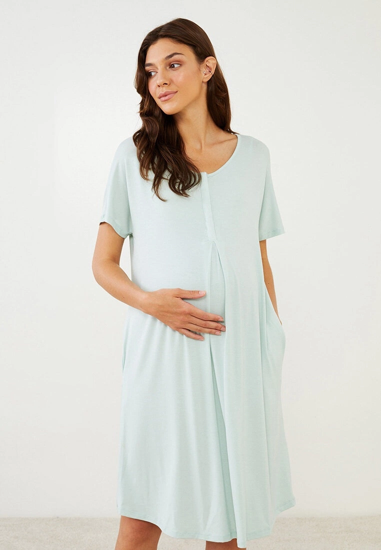 LC WAIKIKI Crew Neck Straight Short Sleeve Maternity Nightgown 3 LC WAIKIKI Crew Neck Straight Short Sleeve Maternity Nightgown