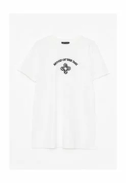 LC WAIKIKI Embroidered Cotton Women T-shirt 12 LC WAIKIKI Embroidered Cotton Women T-shirt -LC WAIKIKI popular shop lc waikiki 0618 3125226 5