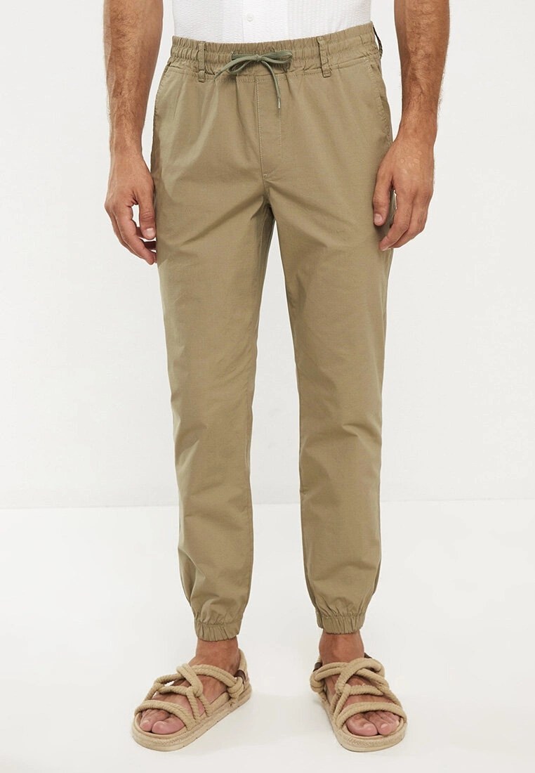LC WAIKIKI Slim Fit Gabardine Men's Chino Trousers 5 LC WAIKIKI Slim Fit Gabardine Men's Chino Trousers - Image 3