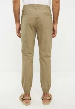 LC WAIKIKI Slim Fit Gabardine Men's Chino Trousers 13 LC WAIKIKI Slim Fit Gabardine Men's Chino Trousers -LC WAIKIKI popular shop lc waikiki 0627 2433236 5