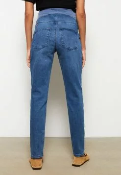 LC WAIKIKI Tummy Paneled Straight Maternity Rodeo Jeans 15 LC WAIKIKI Tummy Paneled Straight Maternity Rodeo Jeans -LC WAIKIKI popular shop lc waikiki 0632 6713236 6