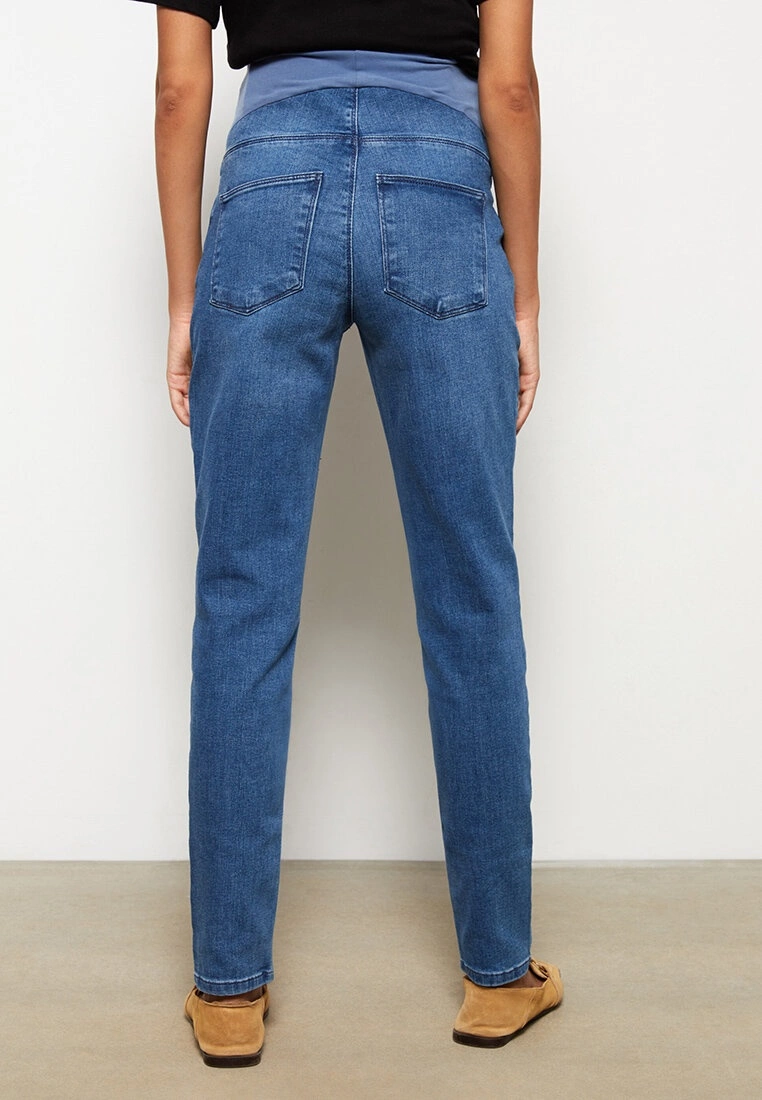 LC WAIKIKI Tummy Paneled Straight Maternity Rodeo Jeans 8 LC WAIKIKI Tummy Paneled Straight Maternity Rodeo Jeans - Image 6