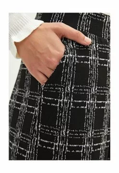 LC WAIKIKI Plaid Ponte Fabric Wide Leg Pants -LC WAIKIKI popular shop lc waikiki 0638 7085326 3