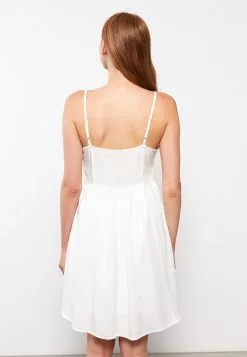 LC WAIKIKI Square Collar Embroidered Strap Poplin Women's Dress -LC WAIKIKI popular shop lc waikiki 0641 1016726 5