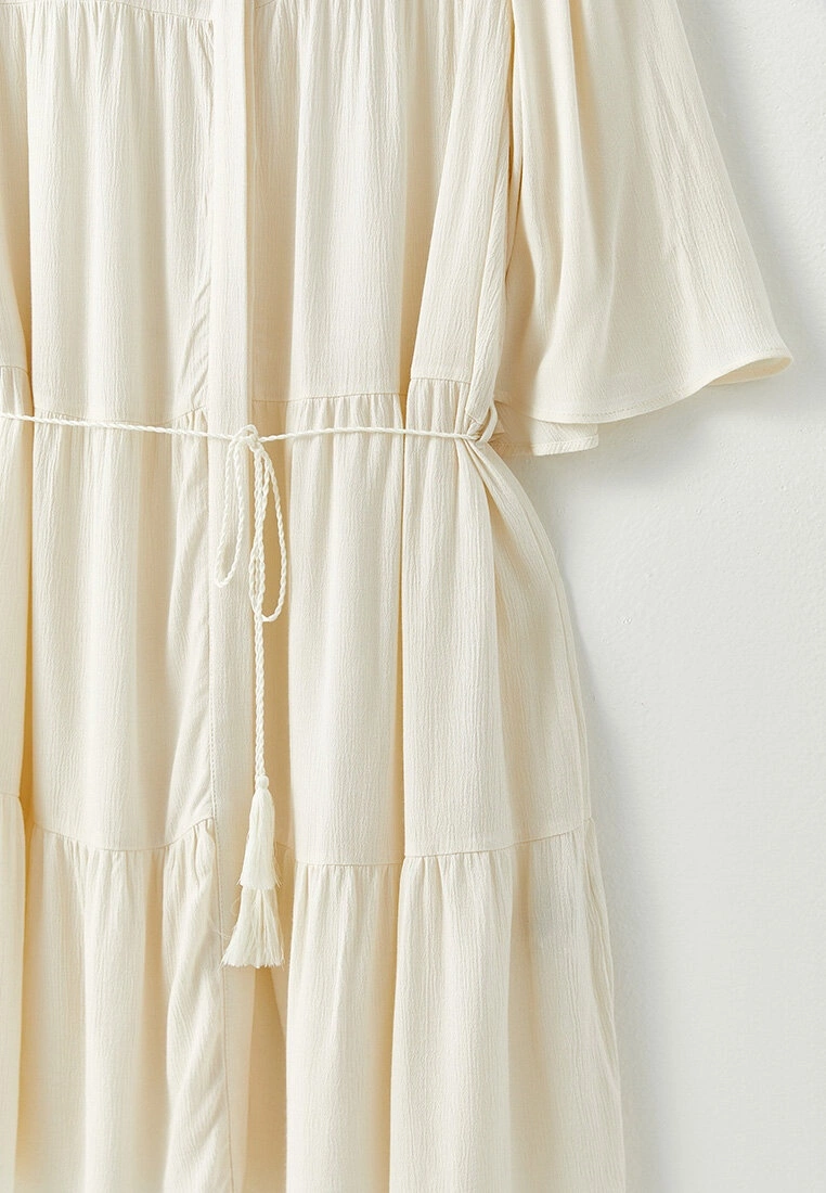 LC WAIKIKI Crew Neck Straight Short Sleeve Viscose Women's Dress 5 LC WAIKIKI Crew Neck Straight Short Sleeve Viscose Women's Dress - Image 3