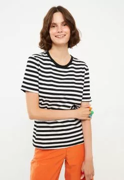 LC WAIKIKI Crew Neck Striped Short Sleeve Women's T-Shirt -LC WAIKIKI popular shop lc waikiki 0657 7478726 2