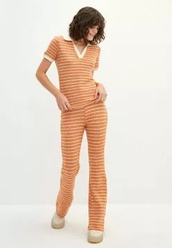 LC WAIKIKI Polo Neck Striped Short Sleeve Women's T-Shirt 11 LC WAIKIKI Polo Neck Striped Short Sleeve Women's T-Shirt -LC WAIKIKI popular shop lc waikiki 0975 8280936 3