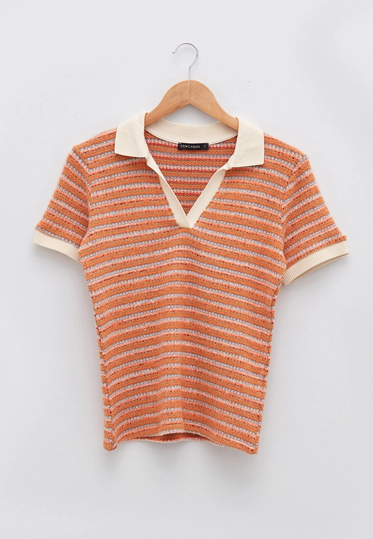 LC WAIKIKI Polo Neck Striped Short Sleeve Women's T-Shirt 8 LC WAIKIKI Polo Neck Striped Short Sleeve Women's T-Shirt - Image 6