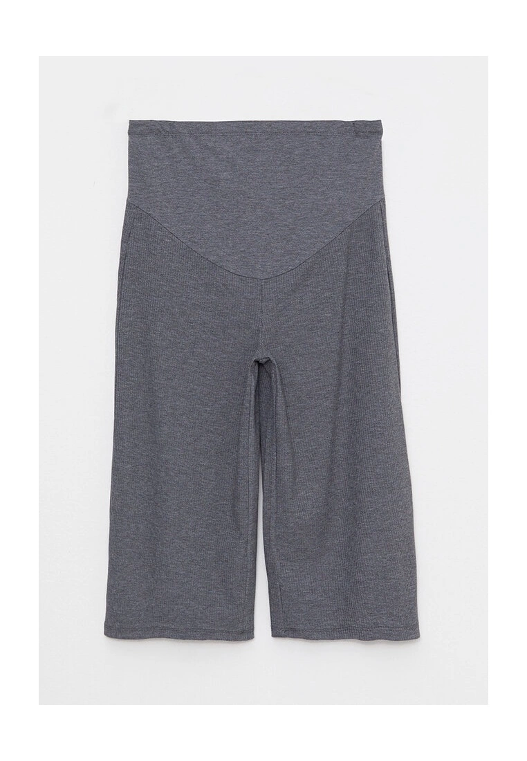 LC WAIKIKI Maternity Tummy Panel Capri Pants 7 LC WAIKIKI Maternity Tummy Panel Capri Pants - Image 5