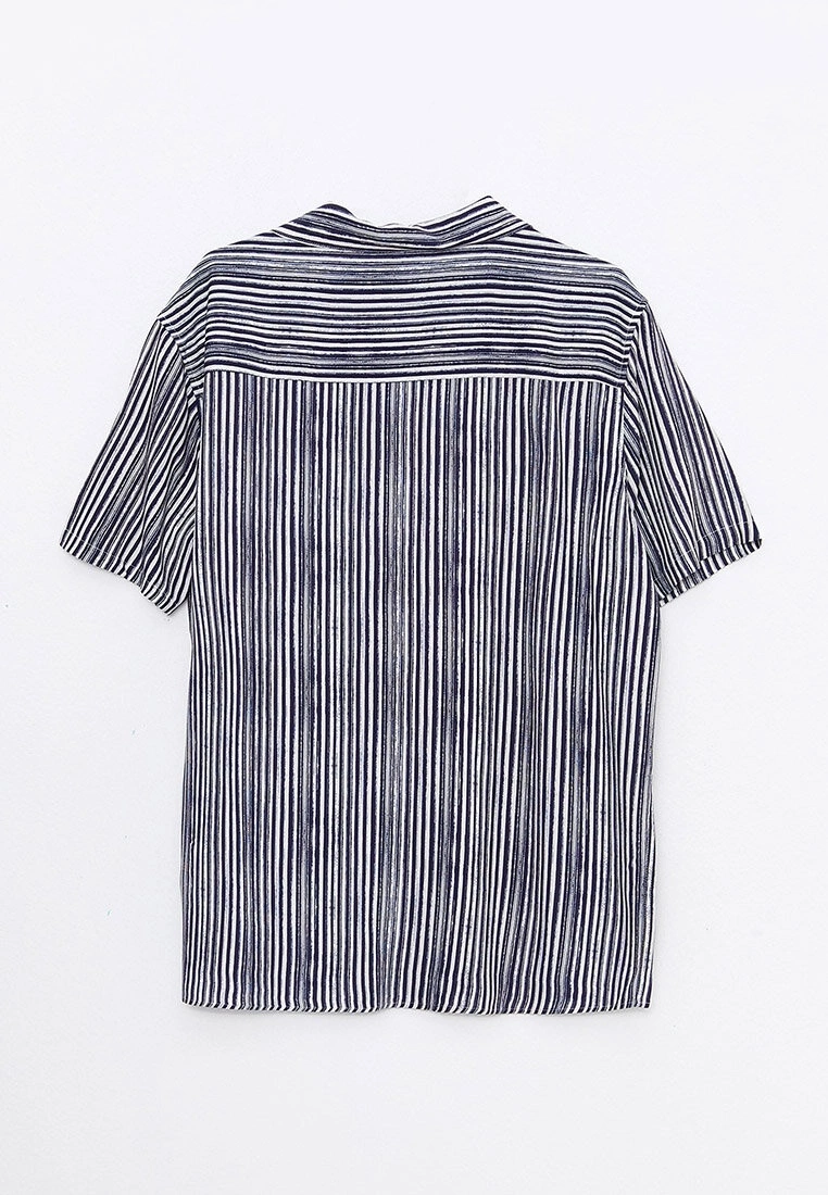 LC WAIKIKI Regular Fit Short Sleeve Striped Men's Shirt 9 LC WAIKIKI Regular Fit Short Sleeve Striped Men's Shirt - Image 7