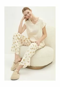 LC WAIKIKI Women's Rose Top & Pants Pyjama Set -LC WAIKIKI popular shop lc waikiki 1249 2872526 5