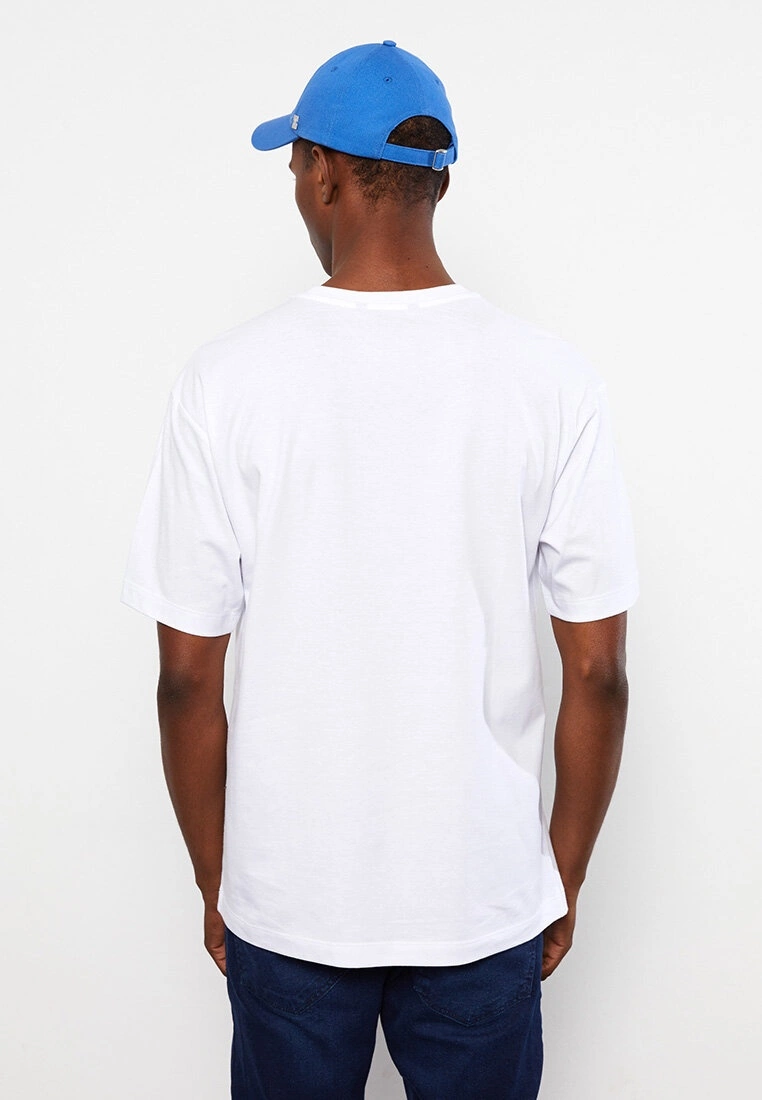 LC WAIKIKI Crew Neck Short Sleeve Printed Combed Cotton Men's T-Shirt 7 LC WAIKIKI Crew Neck Short Sleeve Printed Combed Cotton Men's T-Shirt - Image 5