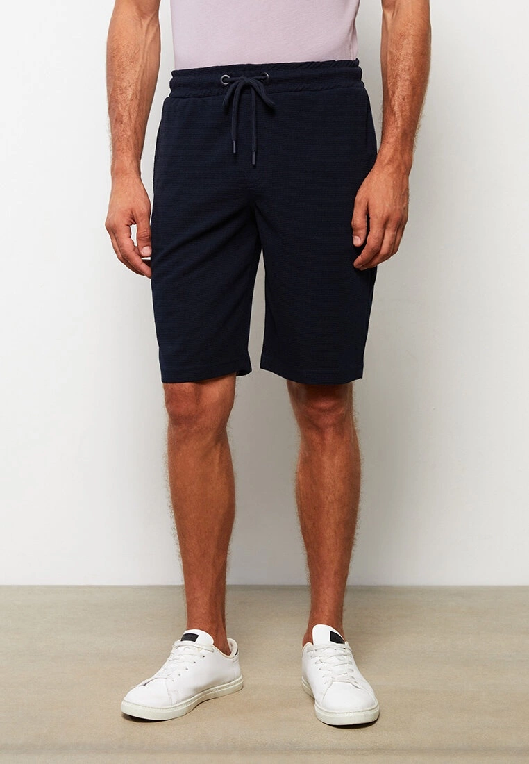 LC WAIKIKI Standard Pattern Waist Elastic Men's Shorts 6 LC WAIKIKI Standard Pattern Waist Elastic Men's Shorts - Image 4