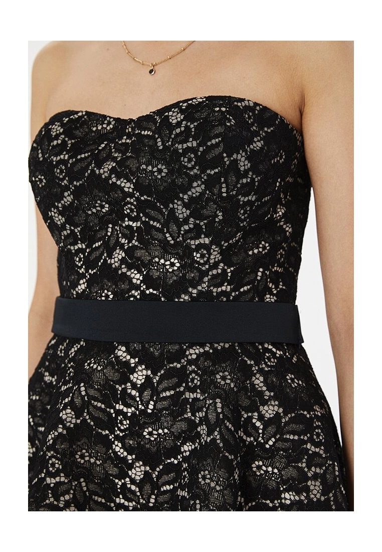 LC WAIKIKI Embroidered Strapless Women's Dress 5 LC WAIKIKI Embroidered Strapless Women's Dress - Image 3