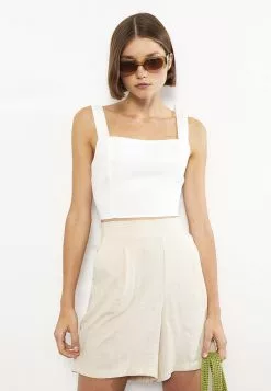 LC WAIKIKI Elastic Waist Comfortable Fit Plain Women's Shorts -LC WAIKIKI popular shop lc waikiki 1296 9619726 3