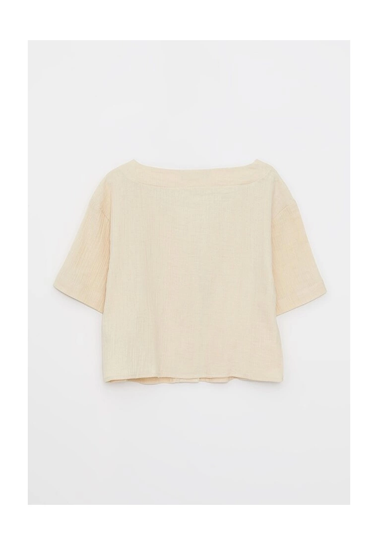 LC WAIKIKI V Neck Straight Short Sleeve Women Blouse 8 LC WAIKIKI V Neck Straight Short Sleeve Women Blouse - Image 6