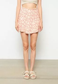 LC WAIKIKI Zippered Waist Floral Viscose Women's Short Skirt -LC WAIKIKI popular shop lc waikiki 1304 1203236 4