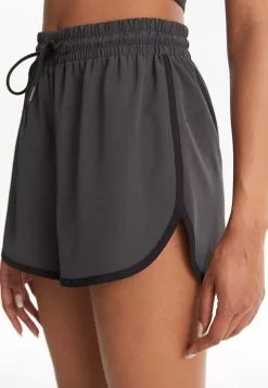 LC WAIKIKI Elastic Waist Straight Women Shorts -LC WAIKIKI popular shop lc waikiki 1307 2244236 2