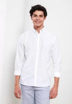 LC WAIKIKI Slim Fit Long Sleeve Poplin Men Shirt -LC WAIKIKI popular shop lc waikiki 1320 9144236 2