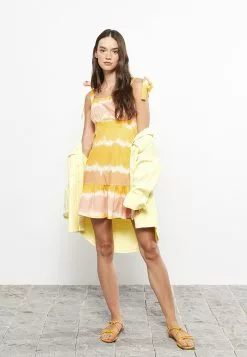 LC WAIKIKI Square Collar Patterned Strap Poplin Women's Dress -LC WAIKIKI popular shop lc waikiki 1371 3929726 2