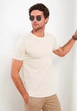 LC WAIKIKI Crew Neck Short Sleeve Men's T-Shirt -LC WAIKIKI popular shop lc waikiki 1433 3616726 2