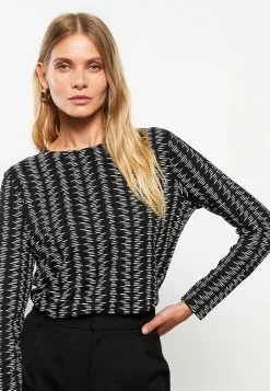 LC WAIKIKI Crew Neck Patterned Long Sleeve Women's T-Shirt