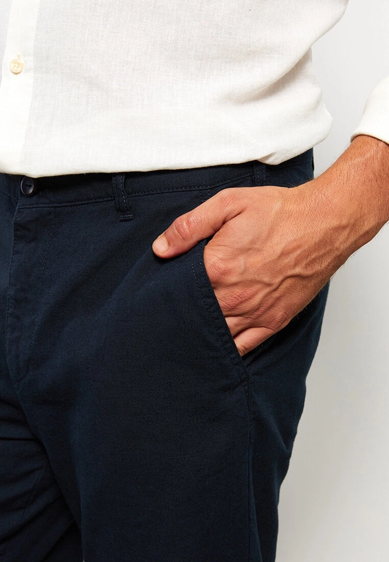 LC WAIKIKI Wide Fit Men's Chino Trousers 6 LC WAIKIKI Wide Fit Men's Chino Trousers - Image 4