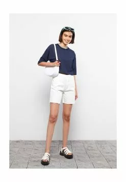 LC WAIKIKI Straight Crop T-Shirt -LC WAIKIKI popular shop lc waikiki 1589 7827626 4