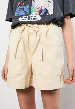 LC WAIKIKI Elastic Waist Comfortable Fit Straight Gabardine Women's Shorts -LC WAIKIKI popular shop lc waikiki 1720 6474236 4