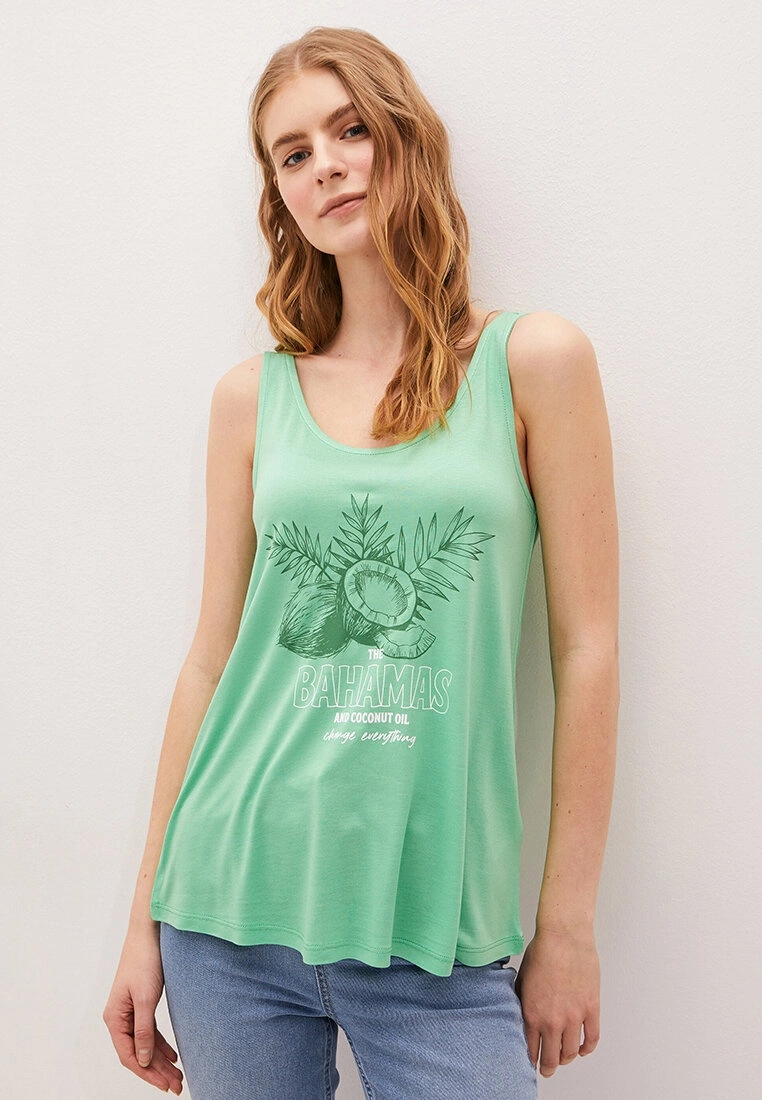 LC WAIKIKI Printed Female Athlete With U Neck Straps 3 LC WAIKIKI Printed Female Athlete With U Neck Straps