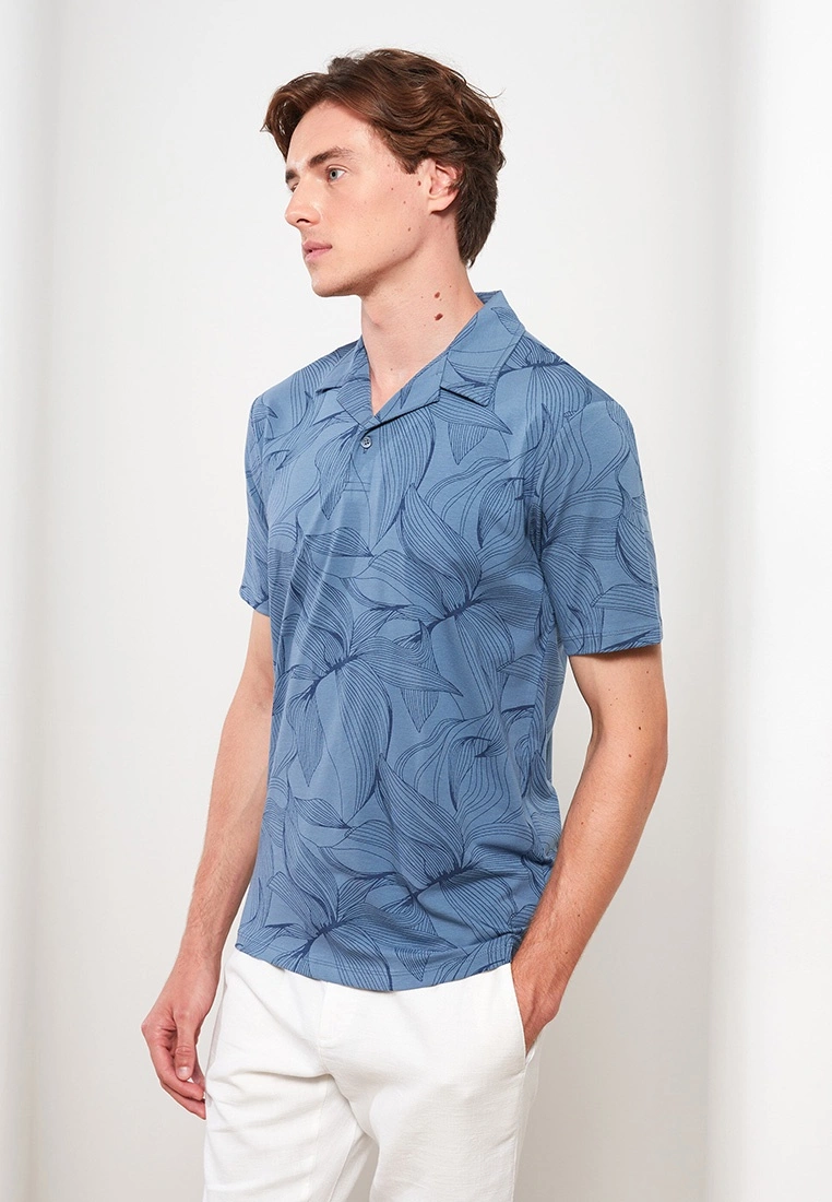 LC WAIKIKI Resort Collar Short Sleeve Patterned Combed Cotton Men's T-Shirt 4 LC WAIKIKI Resort Collar Short Sleeve Patterned Combed Cotton Men's T-Shirt - Image 2